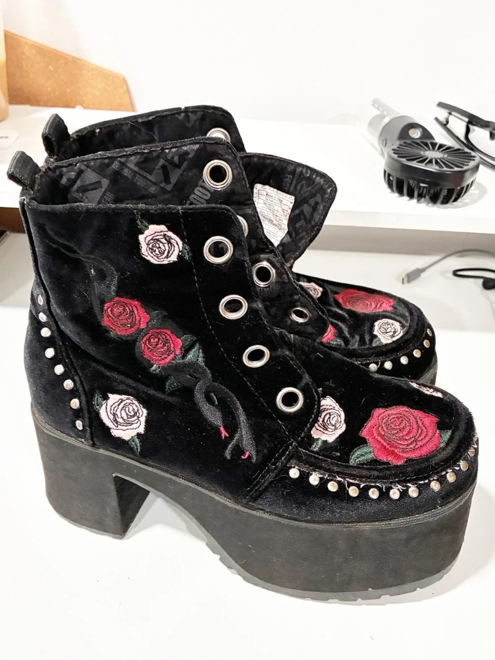 T.U.K Black Velvet Rose and Snake Nosebleed Velvet Heeled Boots Size 6